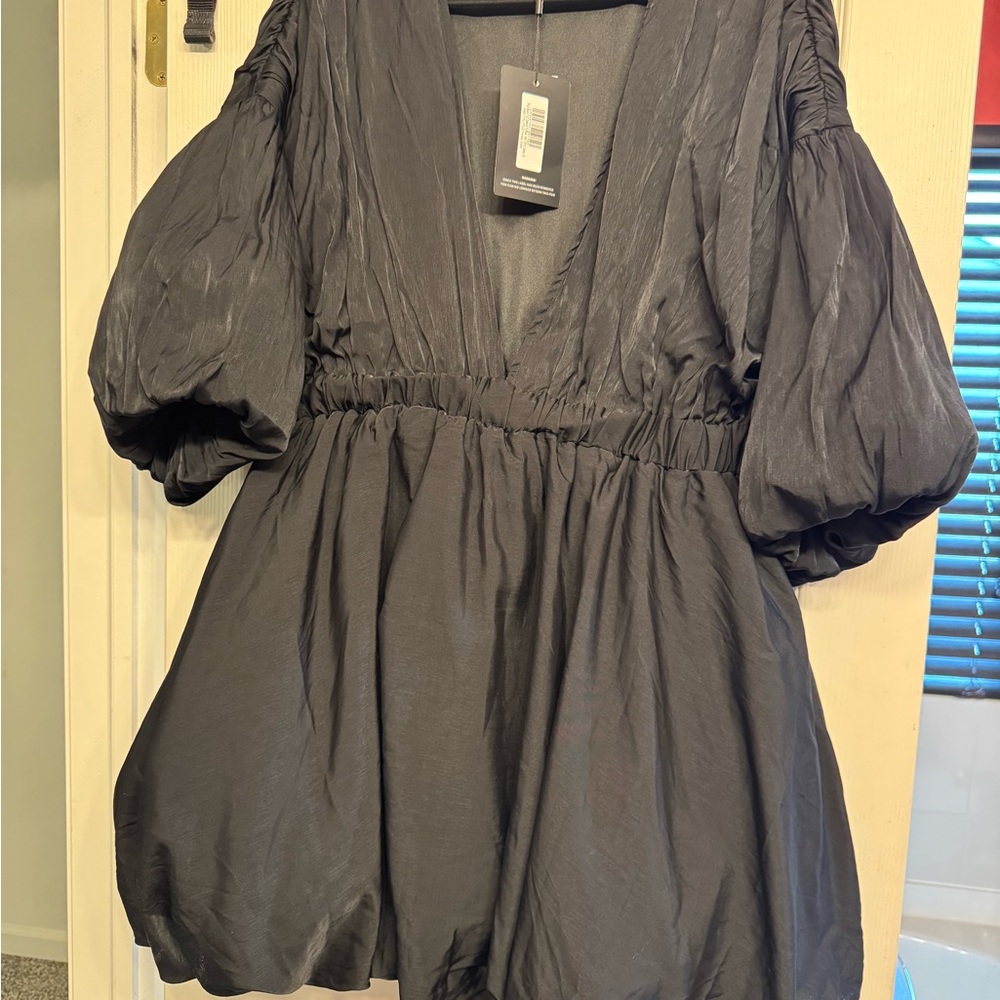PrettyLittleThing Gray Puff Sleeve Boxy Blouse